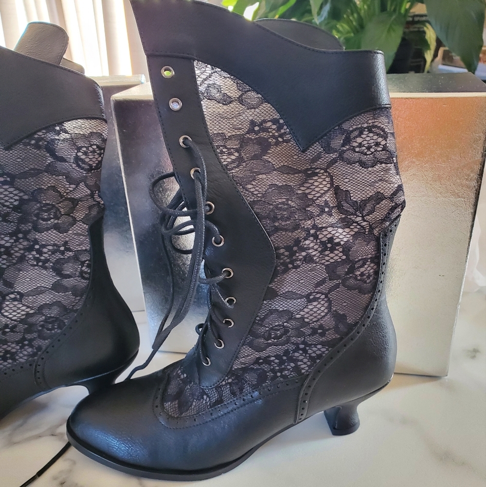 Black Heeled Lace Boots - Picture 9 of 16